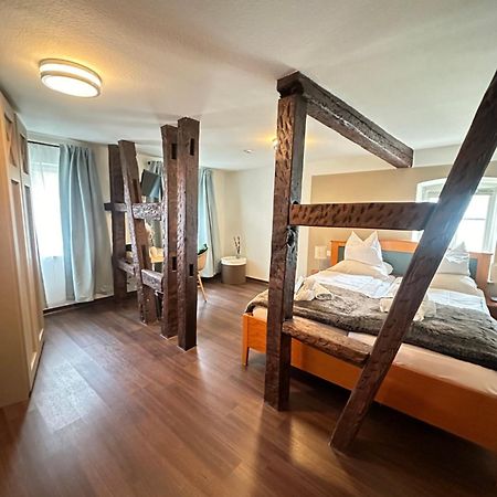 Bonnigheim Hotel Adler Am Schloss מראה חיצוני תמונה